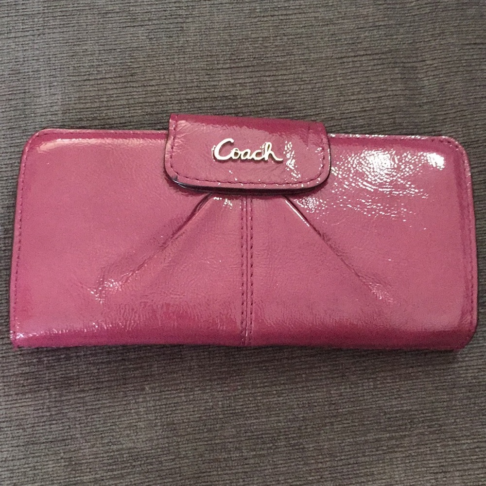 Coach wallet